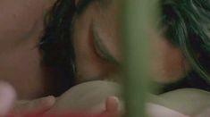 Милла Йовович засветила голую грудь в фильме «Калибр 45» фото #7