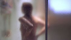 Голая Милла Йовович в фильме «Никаких добрых дел» фото #5