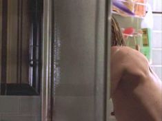 Голая Милла Йовович в фильме «Никаких добрых дел» фото #9