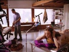 Мими Роджерс засветила грудь в фильме «Полный массаж тела» фото #11