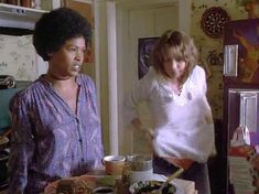 Мишель Уильямс засветила сосок в фильме «Если бы эти стены могли говорить 2» фото #3