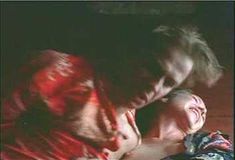 Красотка Мишель Филлипс снялась голой в фильме «Валентино»