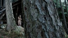 Голая Мод Хирст в сериале «Викинги» фото #1