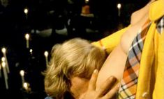 Абсолютно голая Моник ван де Вен в фильме «Турецкие наслаждения» фото #7