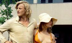 Абсолютно голая Моник ван де Вен в фильме «Турецкие наслаждения» фото #42