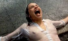 Абсолютно голая Моник ван де Вен в фильме «Турецкие наслаждения» фото #54