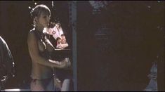 Монит Мазур снялась голой в фильме «В дурмане» фото #9