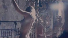 Монит Мазур снялась голой в фильме «В дурмане» фото #15