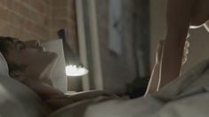 Голая Морвен Кристи в сериале «Под прицелом» фото #1