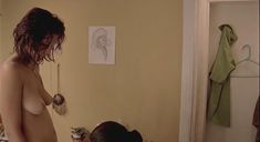 Голая Мэгги Джилленхол в фильме «Малышка Шерри» фото #15