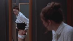 Мэгги Джилленхол снялась голой в фильме «Секретарша» фото #4