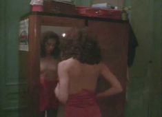 Мэделин Стоу снялась голой в фильме «Тропический снег»