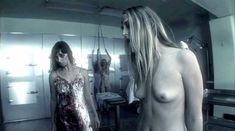 Красотка Мэри Элис ЛеГолт снялась голой в фильме «Глубокое погружение» фото #9