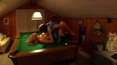 Голая грудь Мэри Элис ЛеГолт в фильме «Маньяки любят убивать» фото #2