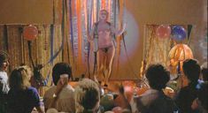 Полностью голая Надин Паскаль в фильме Six Swedes on a Campus фото #15