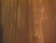 Голая Наоми Уоттс в фильме «Аморальное поведение»