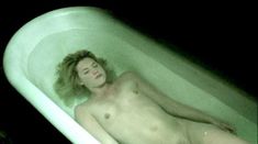 Красотка Нелли Беннер снялась в фильме «Мясо» фото #5