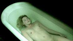 Красотка Нелли Беннер снялась в фильме «Мясо» фото #8