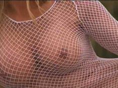 Голая грудь Никки Шилер Зиринг в фильме National Lampoons Spring Break фото #5