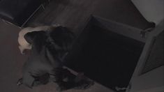 Абсолютно голая Никки Эйкокс в фильме «Темный мир» фото #15