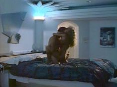 Полностью голая Николетт Шеридан в фильме «Обманы» фото #4