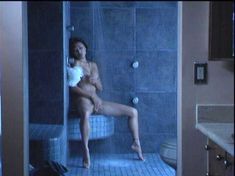 Обнажённая Николь Оринг в фильме «Трамвай Желание» фото #40