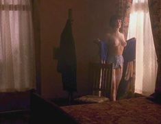 Голая грудь Нины Семашко в фильме «Дикая орхидея 2. Два оттенка грусти» фото #9