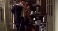 Полностью голая Оди Ингленд в фильме «Дельта Венеры» фото #1