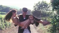 Голая Океане Мозас в фильме «Пока, красавица» фото #3