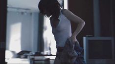 Голая Паркер Поузи в фильме «Любовь со словарем» фото #4