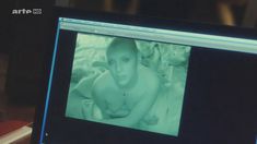 Голая Пенелоп Левек в сериале «Ксанаду» фото #5