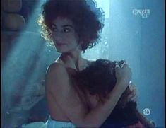 Голая Пенелопа Крус в сериале «Розовая серия» фото #4