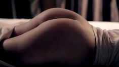 Полностью голая Пенни Пакс в фильме «Подчинение Эммы Маркс» фото #5