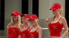 Голая Пола Лабаредас в фильме «Мальчишник 2. Последнее искушение» фото #1