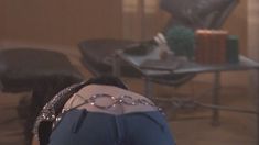 Пола Маршалл засветила грудь в фильме «Восставший из ада 3. Ад на Земле» фото #4