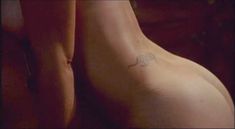 Голая Поллианна МакИнтош в фильме «Тайна разума» фото #8