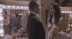 Голая Присцилла Барнс в фильме «Постовой на перекрестке» фото #3