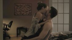 Голая Райли Кио в сериале «Девушка по вызову» фото #1