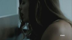 Голая Райли Кио в сериале «Девушка по вызову» фото #16