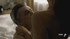 Голая Райли Кио в сериале «Девушка по вызову» фото #26