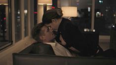 Голая Райли Кио в сериале «Девушка по вызову» фото #30