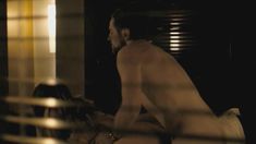 Голая Райли Кио в сериале «Девушка по вызову» фото #57