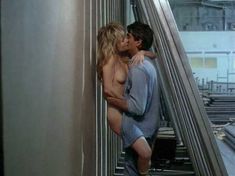 Голая Ребекка Де Морнэй в фильме «И Бог создал женщину» фото #3