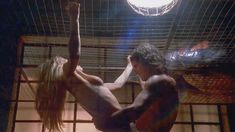 Голая Ребекка Де Морнэй в фильме «Незнакомец» фото #3