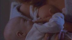 Голая Ребекка Де Морнэй в фильме «Рука, качающая колыбель» фото #3