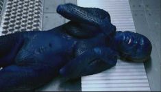 Голая Ребекка Ромейн в фильме «Люди Икс. Последняя битва»