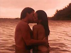 Голая Роберта Васкес в фильме «Жестокая охота» фото #4