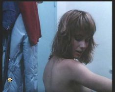 Голая Розанна Аркетт в фильме «Песнь моря» фото #16