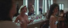 Голая Роксэнн Кернохан в фильме «Танго и Кэш» фото #1