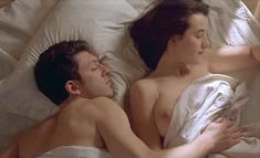 Голая Романа Боренже в фильме «Квартира» фото #10